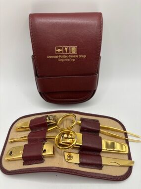 Vintage W. E. Bassett USA GM General Motors Trim Nail Grooming Kit Gold Tone CPC